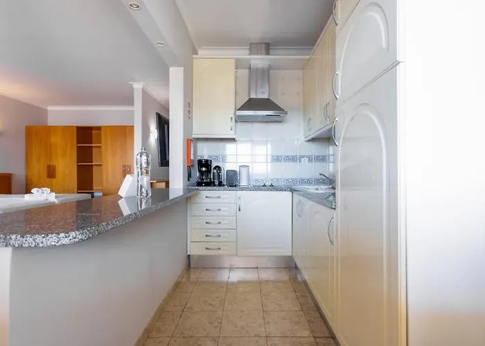 #198 Mar Pool & Location Apartament