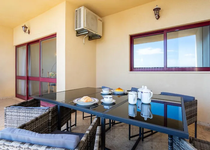 #198 Mar Pool & Location Apartament *