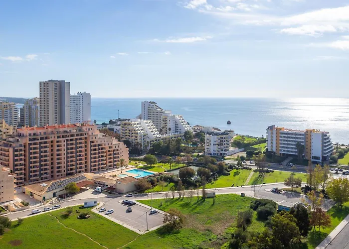 #198 Mar Pool & Location Portimão